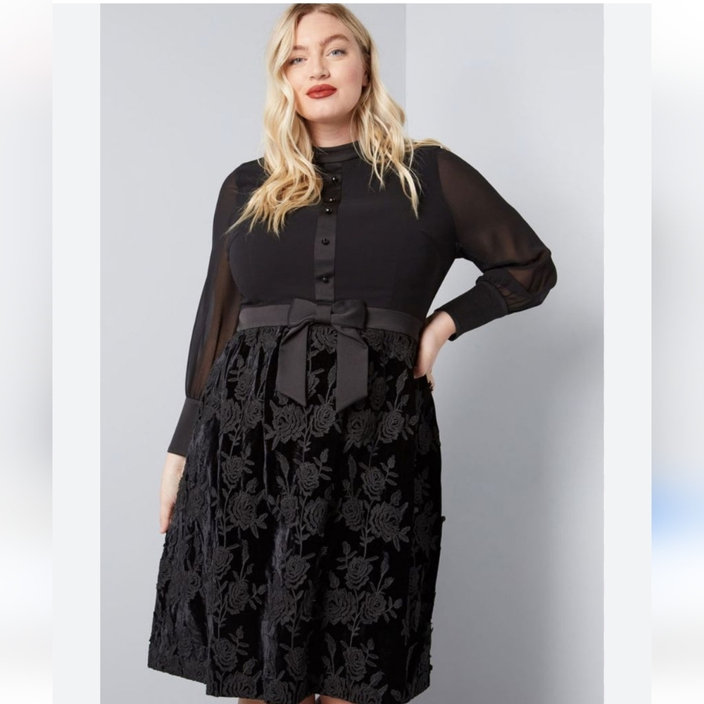 ModCloth x Anna Sui Black Long Sleeve Dress